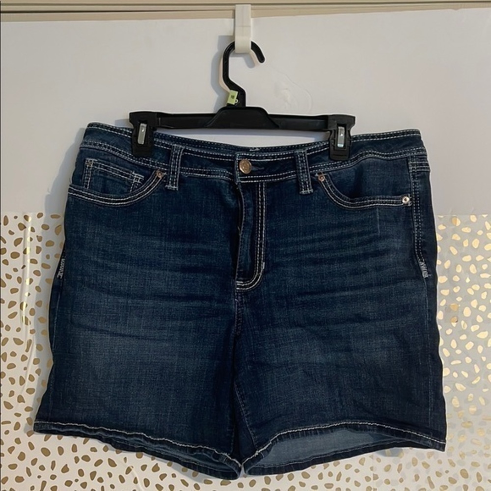 Women's seven 7 Denim Shorts size 16